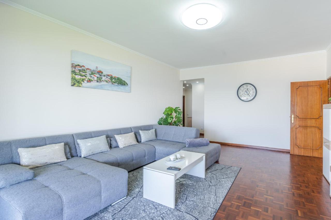 Flowers Island House 3 Канісу Екстер'єр фото